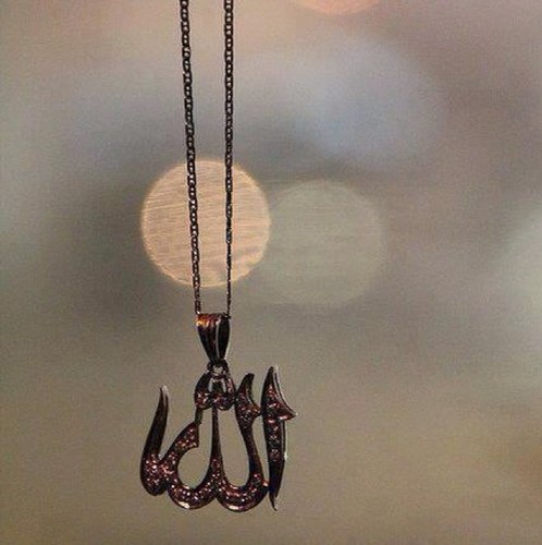 لا جديد في حياتي غير اني اقتنعت اكثر ان الرضا ب القدر شي لابد منه( سبحان اللّہٌ وبحمده سبحان اللّہٌ العظيم ) 