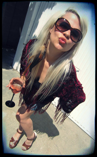 ===o(╥﹏╥)o + ♥‿♥ = Enjoy Life, Don't Give Up !!! @ⓁⓊⒷⒾⓏⓂⓄ (Be The Best That We Can Be)