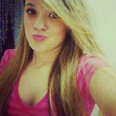 Euu soou uma garota feeliz, naaaum miim achoo toou noo ensiino méedio adooooro meeus amiigos *--* e teenho 14 anoos praaazer Fernanda Diniiz ! :*
