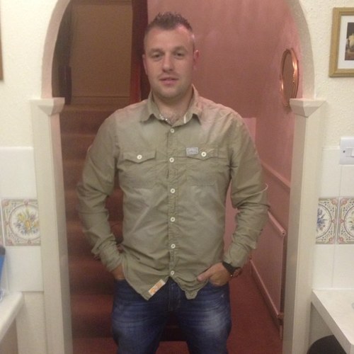 andyburton80's profile picture. 