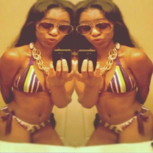 ツ If my bitches say GET`EM , Ima GET`EM HA!! iStay Giving U HOES wat cha asking fa HELL im tha type of BITCH 2 make a BR0KE BITCH Bitter ✌