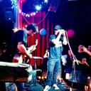 Daniel Vanek  - @6stringbudget - Twitter