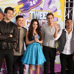 _Mary_Love_BTR_'s profile picture. 