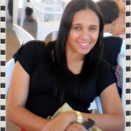 Ainda vale a pena sonhar, não há derrota que derrote os que nasceram pra vencer.. Feliz Demais!!!!!!!!