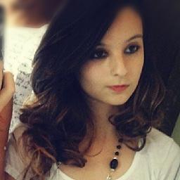 Feia,chata,preguiçosa 15 anos,baixinha,ciumenta,corinthiana,cancêriana,Prazer (;