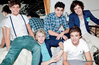 I'm one directions #1 fan!! Sadly I have to use spoons. I love them all so much. New favorite song best song ever! Wish I could meet them! I would just die. 0/5