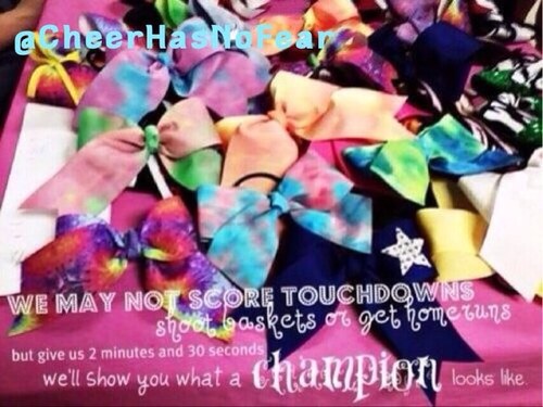 I love to cheer. Thats about it. Follow on Snapchat @ cheerhasnofear http://t.co/QI6xqT1Vrb