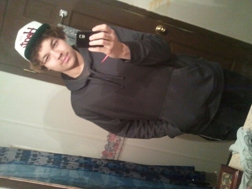 Everyone follow my beautiful girlfriend 3 ------ @thatwhitebiitch
