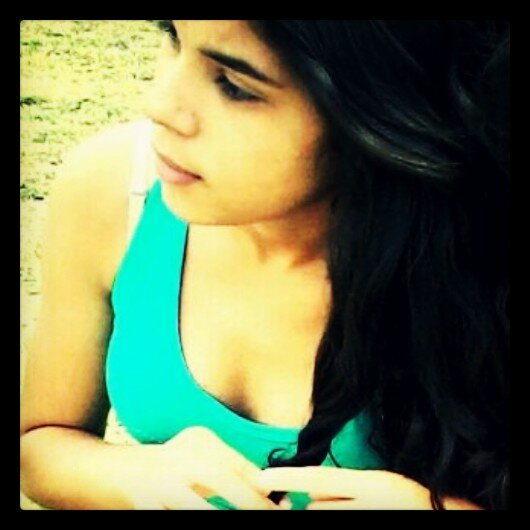 Jordana , Adventista , Amo cantar, comer, Fazer bagunça e amigos, amo a @Dills_       Sou baixinha, meiga, capixaba. guaraná me deixa maluca... FOLLOW?  (=