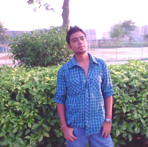 VatsalAshutosh's profile picture. Motivator, Analysist, €ngin€€r