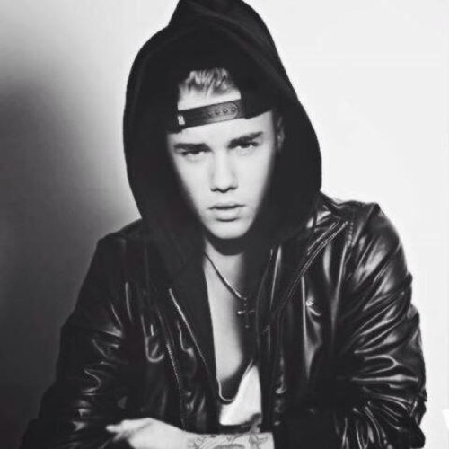 #believetour 11•2•12 i got to see my idol in person , still waiting for the day he notices me