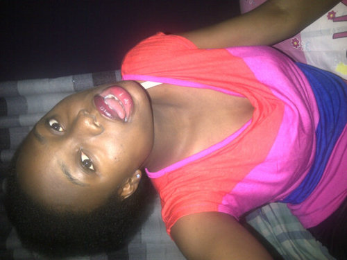 JudgesLizzygold's profile picture. luv meetin new pple, dancin, listenin 2 muzik, u can add me on bbm 25C7ACA5