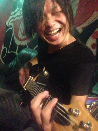 ex.STILL THE OLD DAYSギター少年！