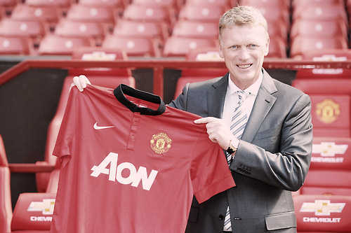 Akun ini cuma selingan, follow @teamjevans6 - @unitedhooligan - @utdhooligan aja