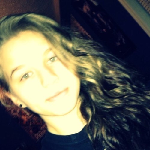 My Name's Tabitha. Love bein with friends and family Follow me i should always follow you back!