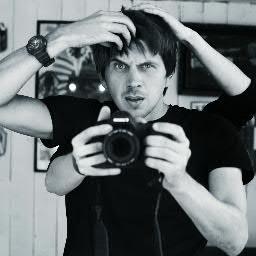 PHOTOGRAPHER