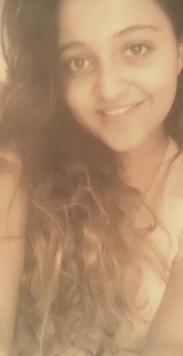 1D ARE SO HOT ....      
 AHHHHDKSHFBNDUSBSHBFNJZHDBNZJHDN , Oh wait I wrote that. nevermind. Oh and I sing :D
