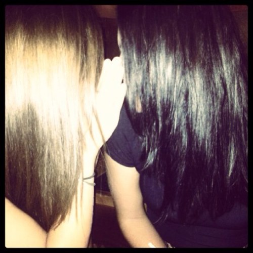 hugedaddyissues's profile picture. An absent father...isn't always the worst thing...