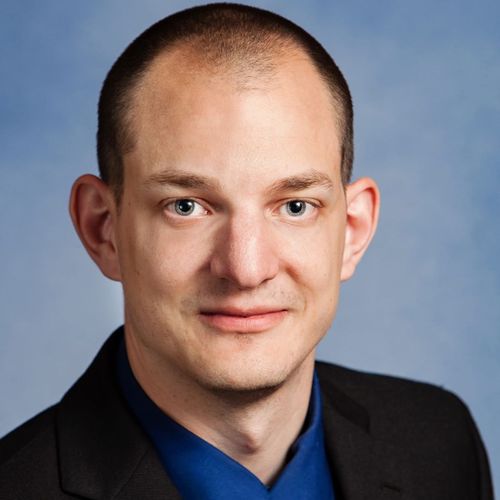 tomtcs's profile picture. 