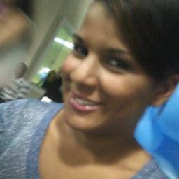 + 55 021/ RJ Brasil 
Livrai-me da falta de sorriso, proteja-me da inveja, guia-me pelos caminhos do bem!