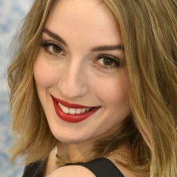 una gran fan de @MariaValverdeR futura estudiante de arte dramatico