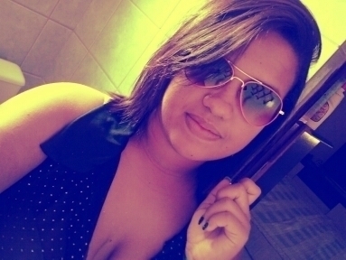- Sou o tipo de pessoa que vê beleza nas coisas mais simples e felicidade nas coisas mais boba.