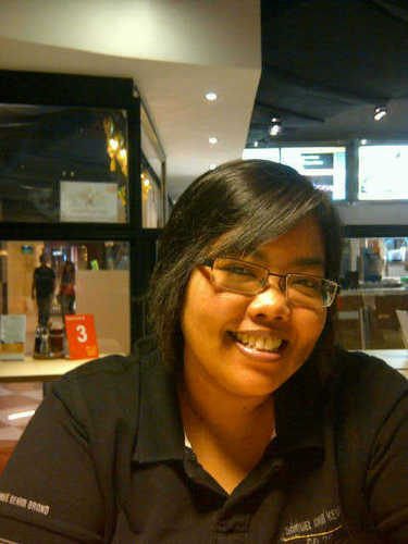 My fave Kpop: big bang, 2NE1, 박효신, 신승훈, Brown Eyed Soul, Rain 비...♥ K-Movie, K-Drama... Love to read... And make friends...