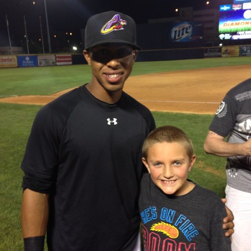 gryder35's profile picture. I'm a lover, not a fighter.