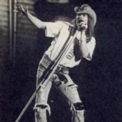 Guns N 'Roses is very cool! Gunners follow me I follow back and also follow this great fc! https://t.co/zy73VKav N'Roses (GunsNRosesfcc)kisses * - *