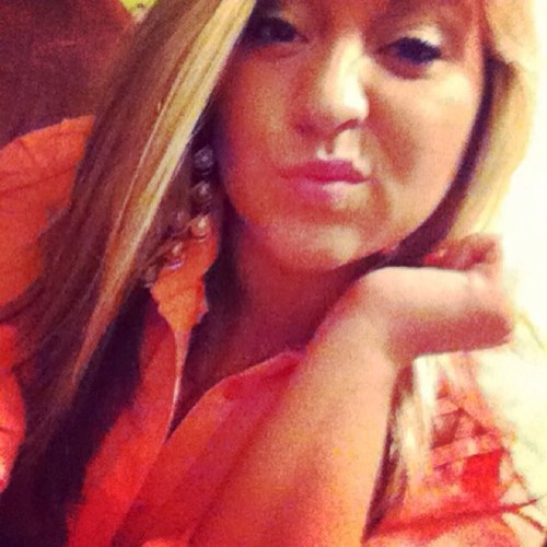 Kaylee Rae. 21.♎ 864. Single af.
