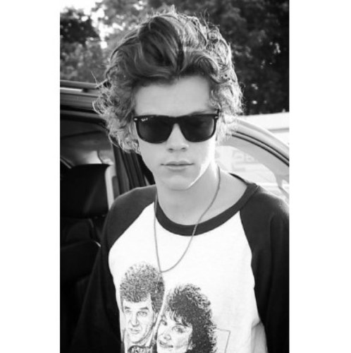 one•direction / one-direction/ [noun] ; life-ruiners ☹