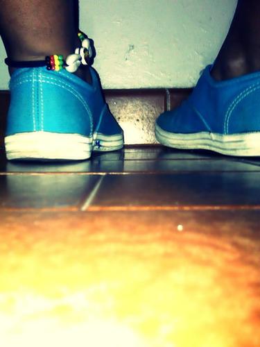 JohannaYoselin1's profile picture. Hombres; Recuerden Un Caballero Quita El Labial De Su Boca a Una Mujer, NO El Delineador♥!.