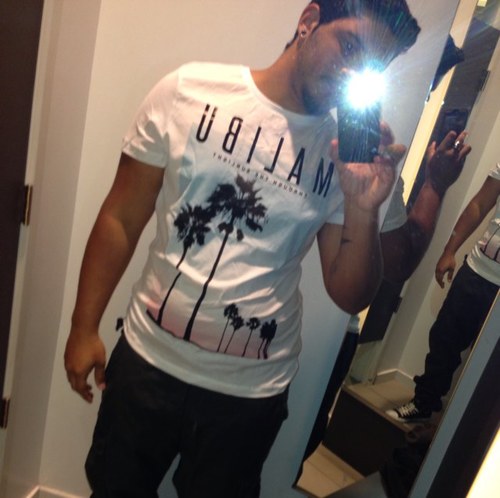 knightwing36849's profile picture. 