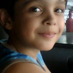 gosto de futebol ,BMX, skate e sovete.
