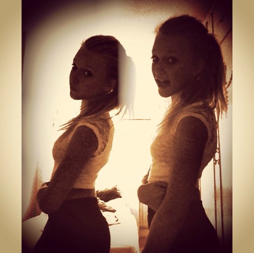 Follow me and ill follow you back ;) xoxo