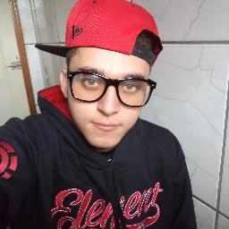 nunca fui o melhor nunca perfeito e nunca simples ...apenas eu!!!