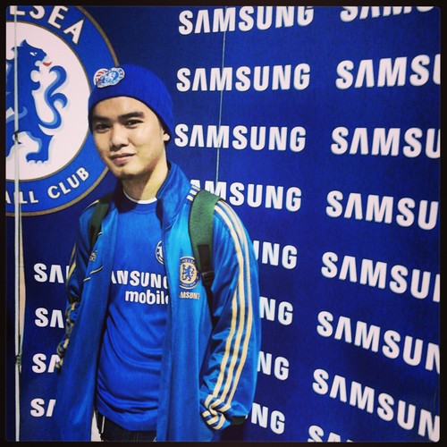 Student|writer|literaturer|Droider|True Blues (chelsea fan)|Gamebler|Manga Lovers| Let's find more in my self :)