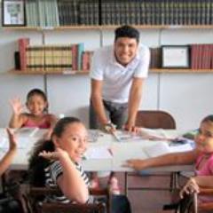 tengo 9 años me llamo ingrid hidalgo vivo en panamá estoy en el colegio M.B.H