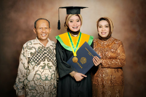 SDN 1 CKM - SLTP AL MUTTAQIN FULL DAY SCHOOL TSM - SMAN 1 TSM - FAKULTAS KEDOKTERAN UNJANI '08 - DOKTER MUDA RS DUSTIRA