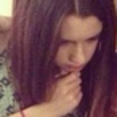 | Ally Dawson | 17 | Austin Moon's Songwriter | Cloudwatcher | Professional Dork | I'm Doing Things The Ally Way c: {Single|RP}