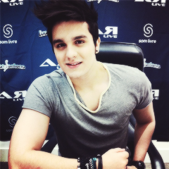 Eu troco meu destino pra viver o seu @luansantana ♥ Presidente: Carol | Vice: Karol
