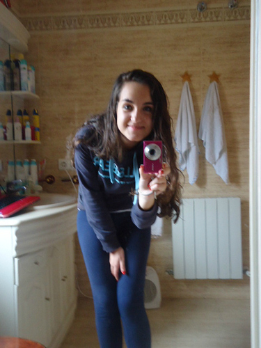 16. 1º de bachillerato, ojos azules, Nací para ser feliz no perfecta // Decir que eres lo mejor que me a pasado en esta vida tan dura! 19.o8.11 CRM