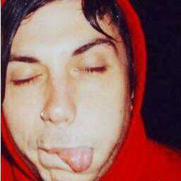 yaveselyyananas's profile picture. Киллджой ленивый экспресс , каждому бобра с: #KilljoysNeverDie #MCR Мы не фанаты - мы семья.