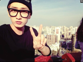 My height 195cm,my weight 70kg,leader dancer of 2pm BB,rapper and magnae of the group,or face of the group,, daebak!!