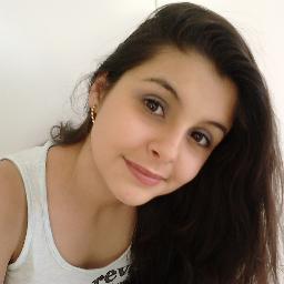 amo musicas do paramore pollo sertanejo e internacional   toca violino  me segue  eu sigo de volta !!