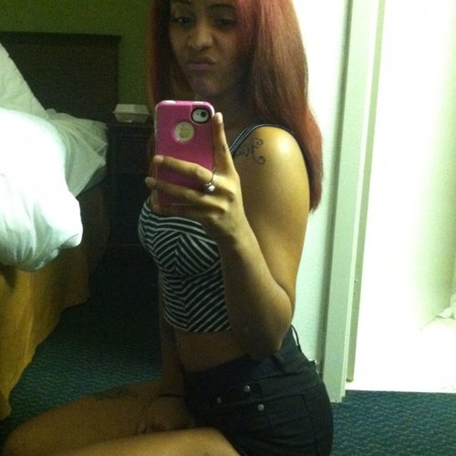 Im come with alot of flaws but this chick her keep a 100 no matter what !!! Either be real or fall back