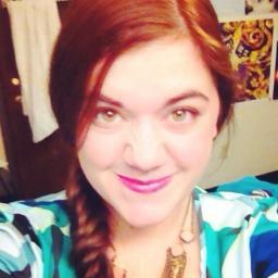 Caroline takes a lot of selfies. (@ruby_brookes) I like my crays.