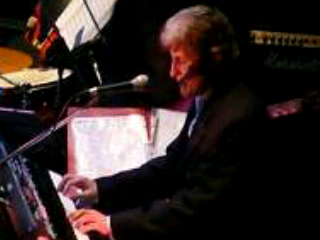 Pianista..Tecladista..Arreglador..Producción Musical..y Cuervo... San Lorenzo..una pasión