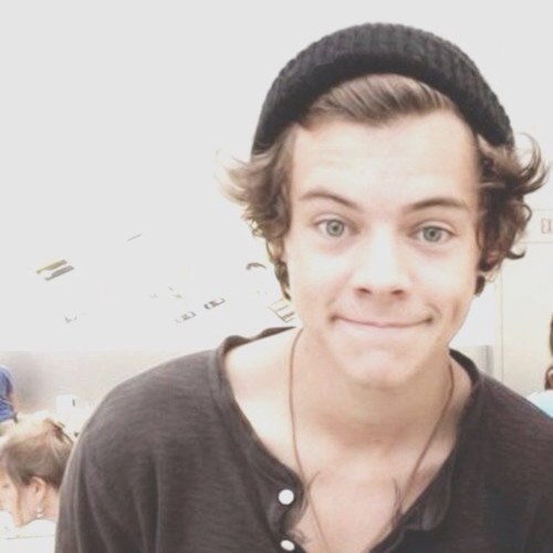 YOU JUST GOT A FREE FOLLOW SO FOLLOW @gemstoneharry FOR A GOOD TIME
