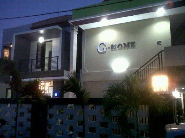 Kost eXLusive Minimalis dekat Bandara Ngurah Rai dan Pantai Kuta